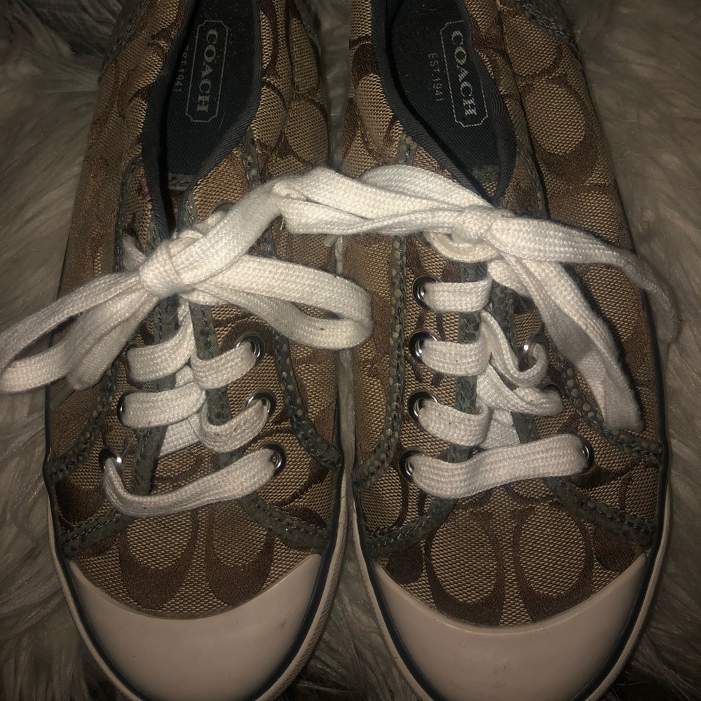 Coach shoes - Picture 2 of 5